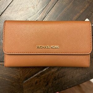 Michael kors wallet